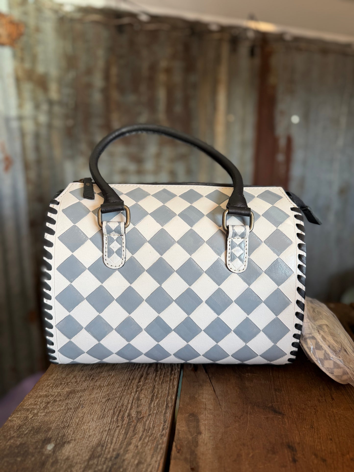 Checkered Speedy - Medium