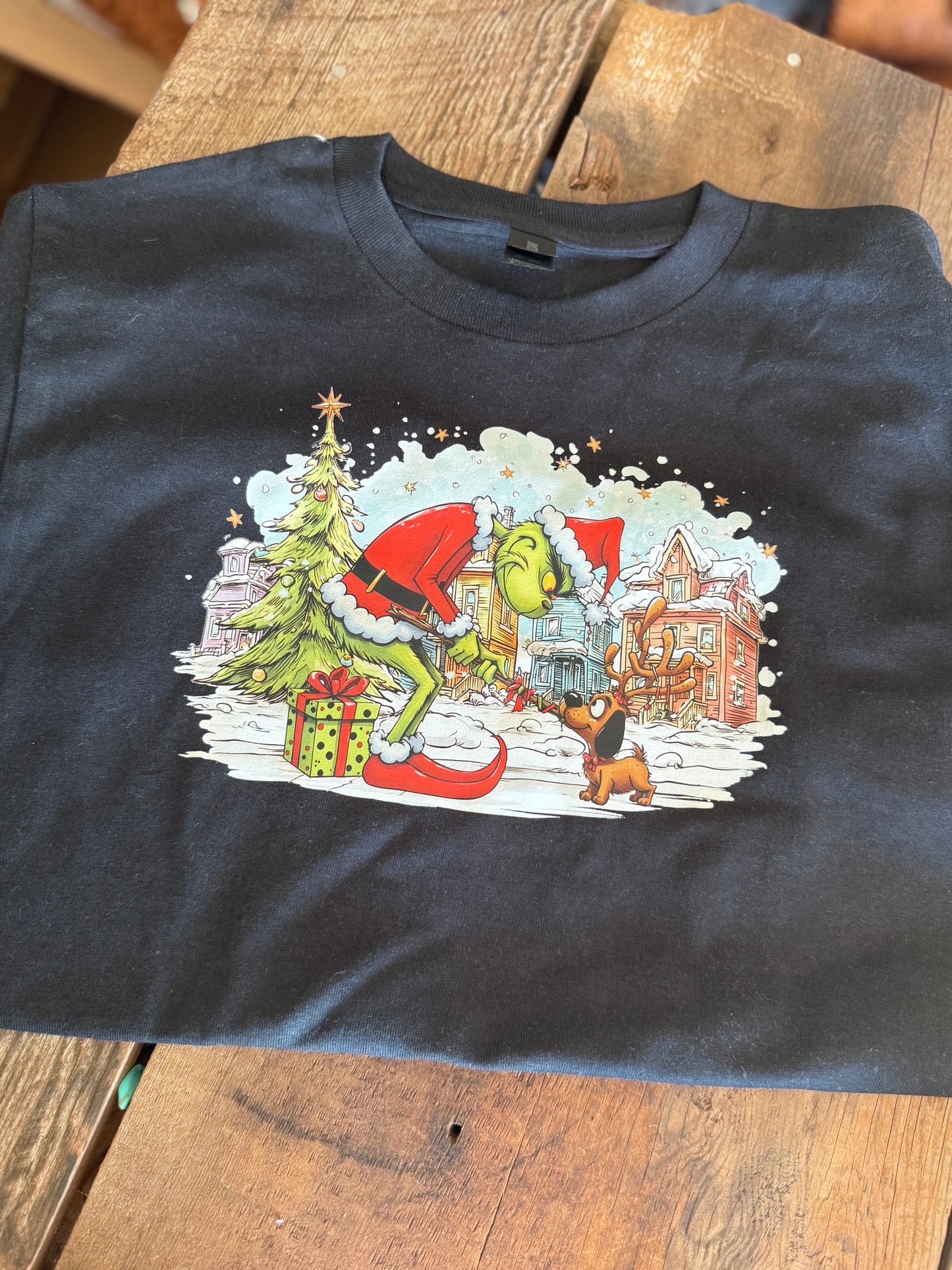 Grinch Tee - Youth M