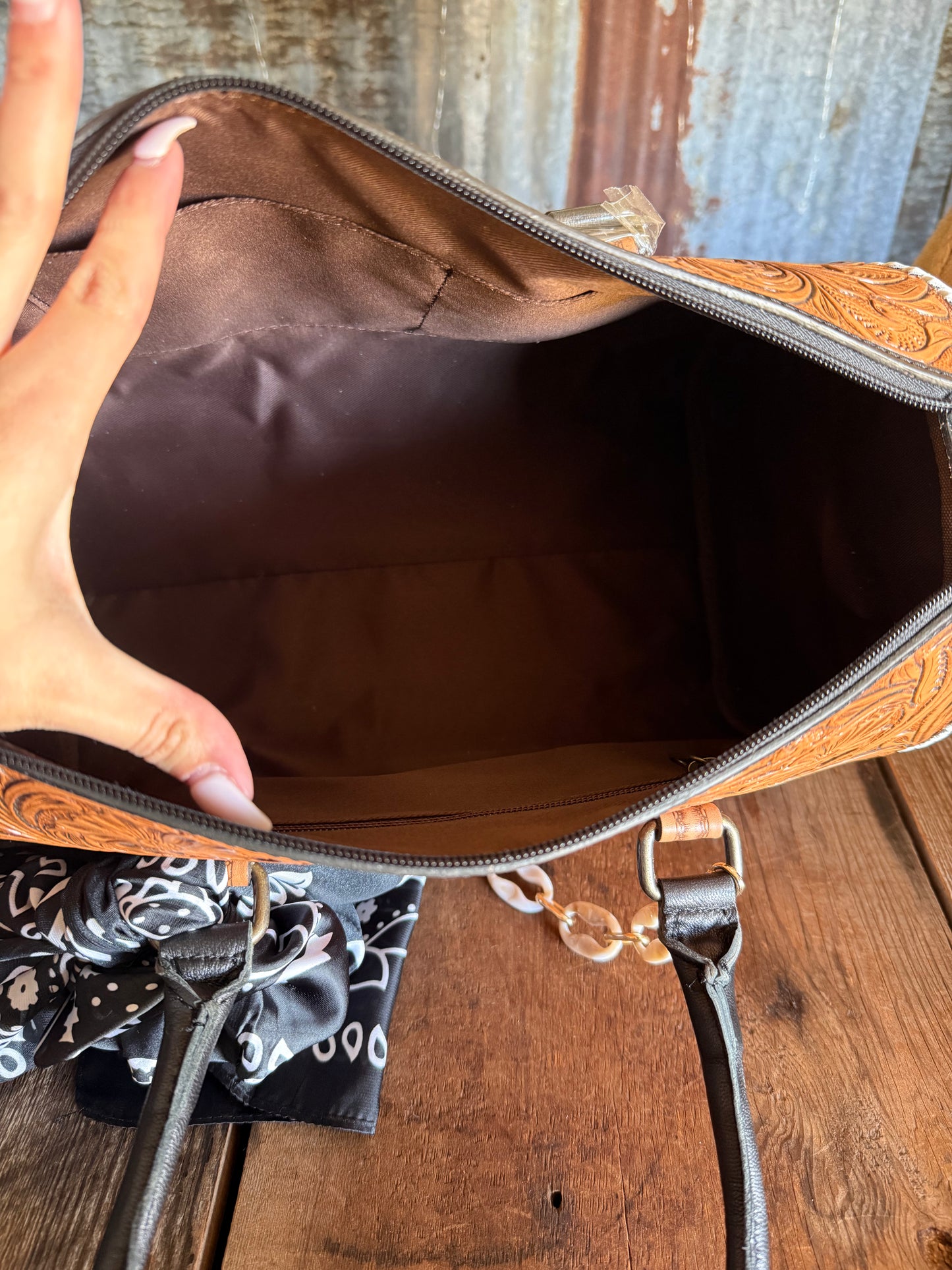 Wild West Tooled Speedy - Large