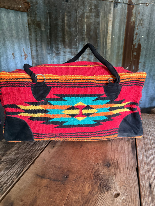 Cantina Weekender