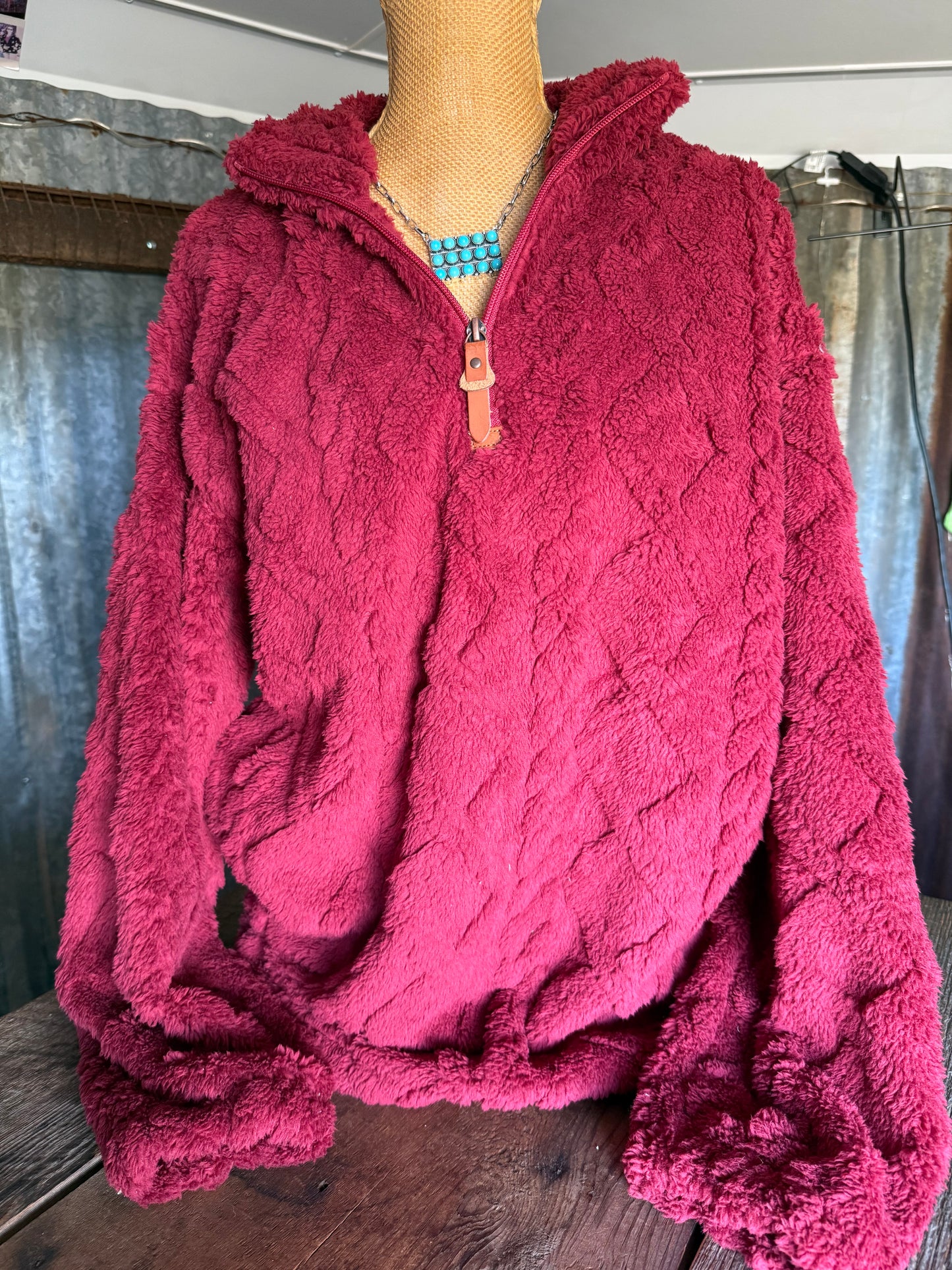 Sherpa Pullover - Burgundy