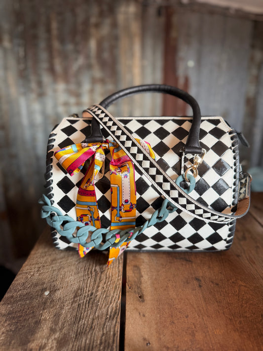 Checkered Speedy - Medium