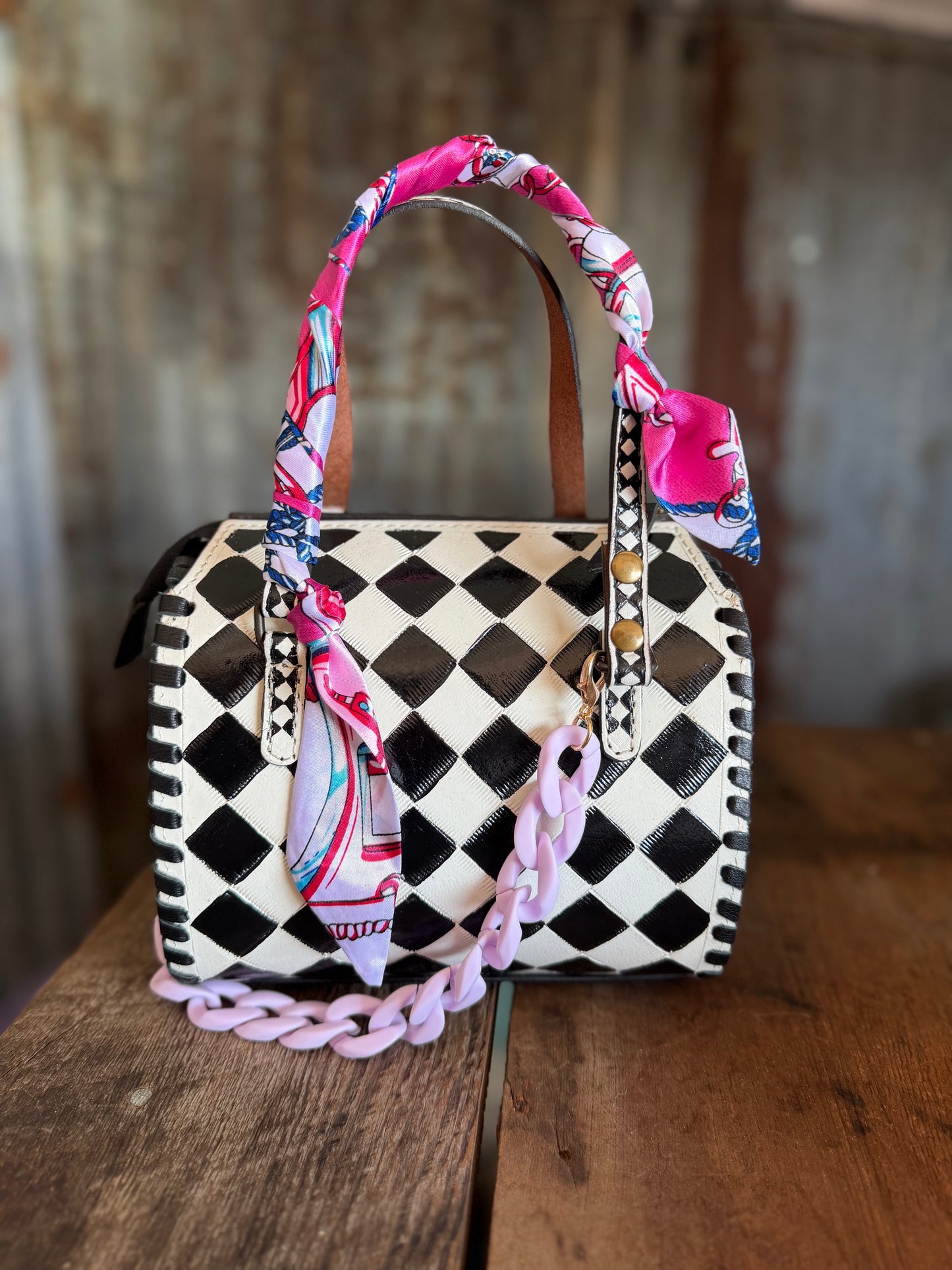 Checkered Speedy - Mini