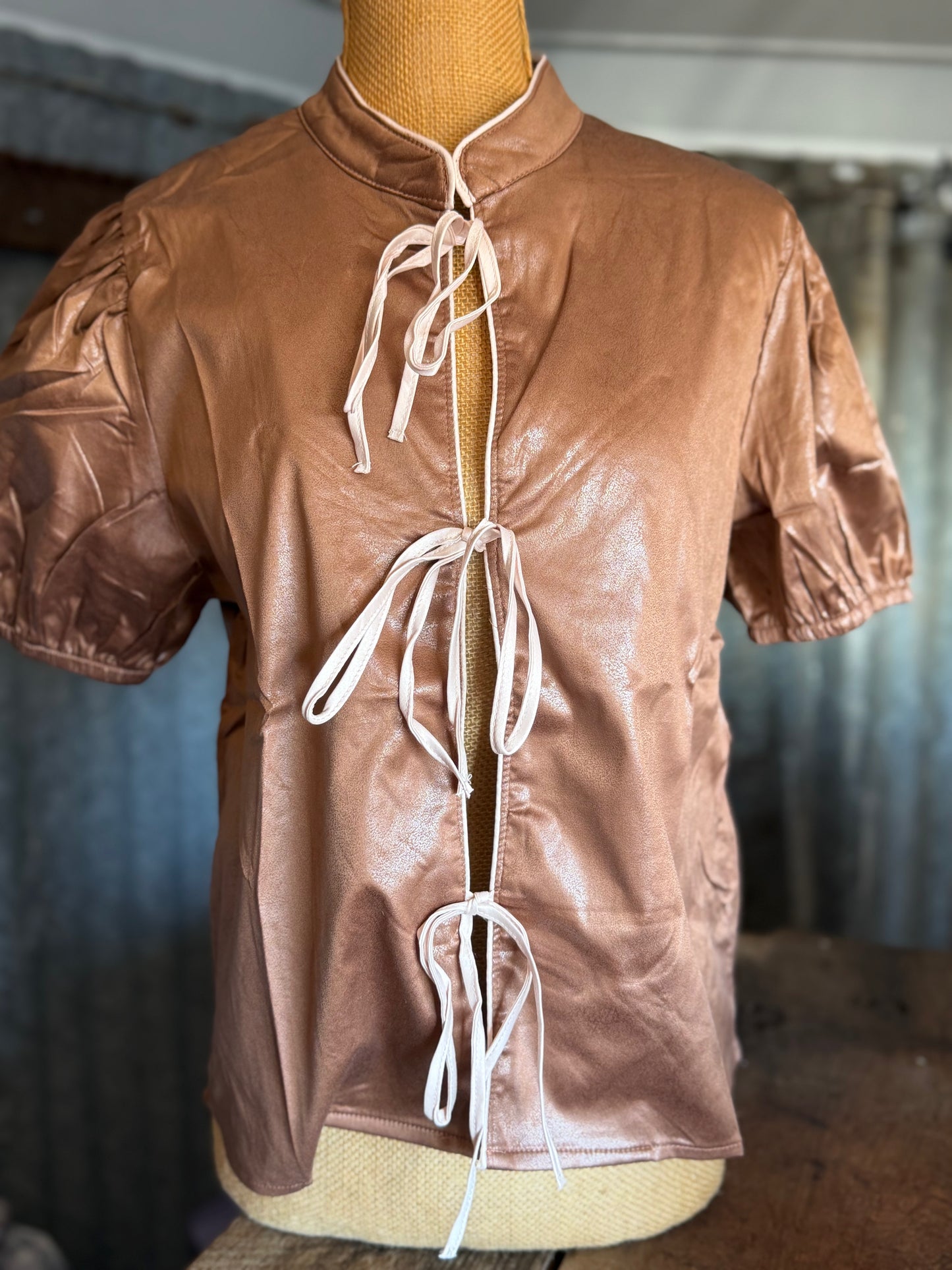 Calhoun Tie Top