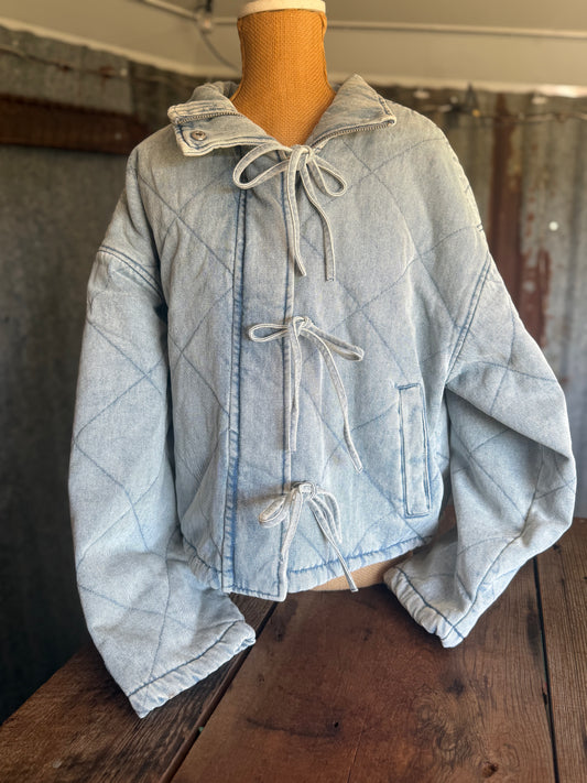 Quilted Denim Dandy Jacket - Light Wash