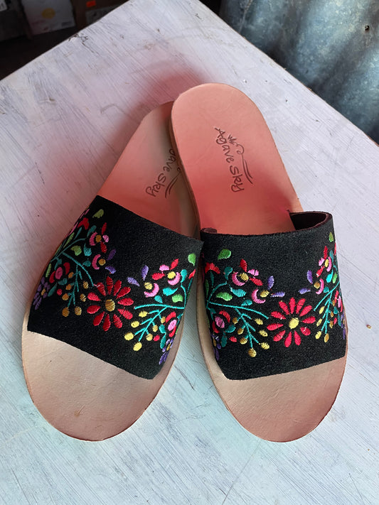 Embroidered Slides